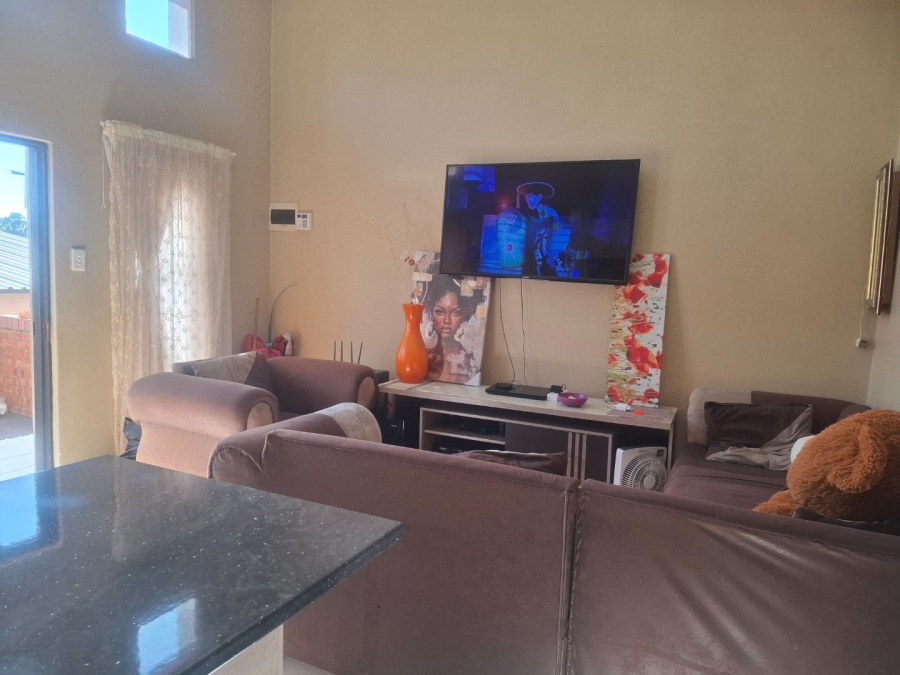 2 Bedroom Property for Sale in West Park Free State